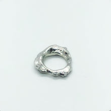 Load image into Gallery viewer, Liquid Silver Ring 01