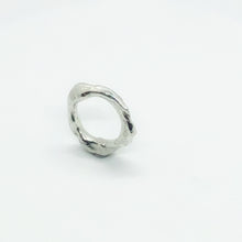 Load image into Gallery viewer, Liquid Silver Ring 07