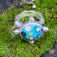 Load image into Gallery viewer, Cloisonné Enamel Ring Green Cosmos