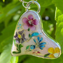Load image into Gallery viewer, Cloisonné Opalescent Enamel Floral Heart
